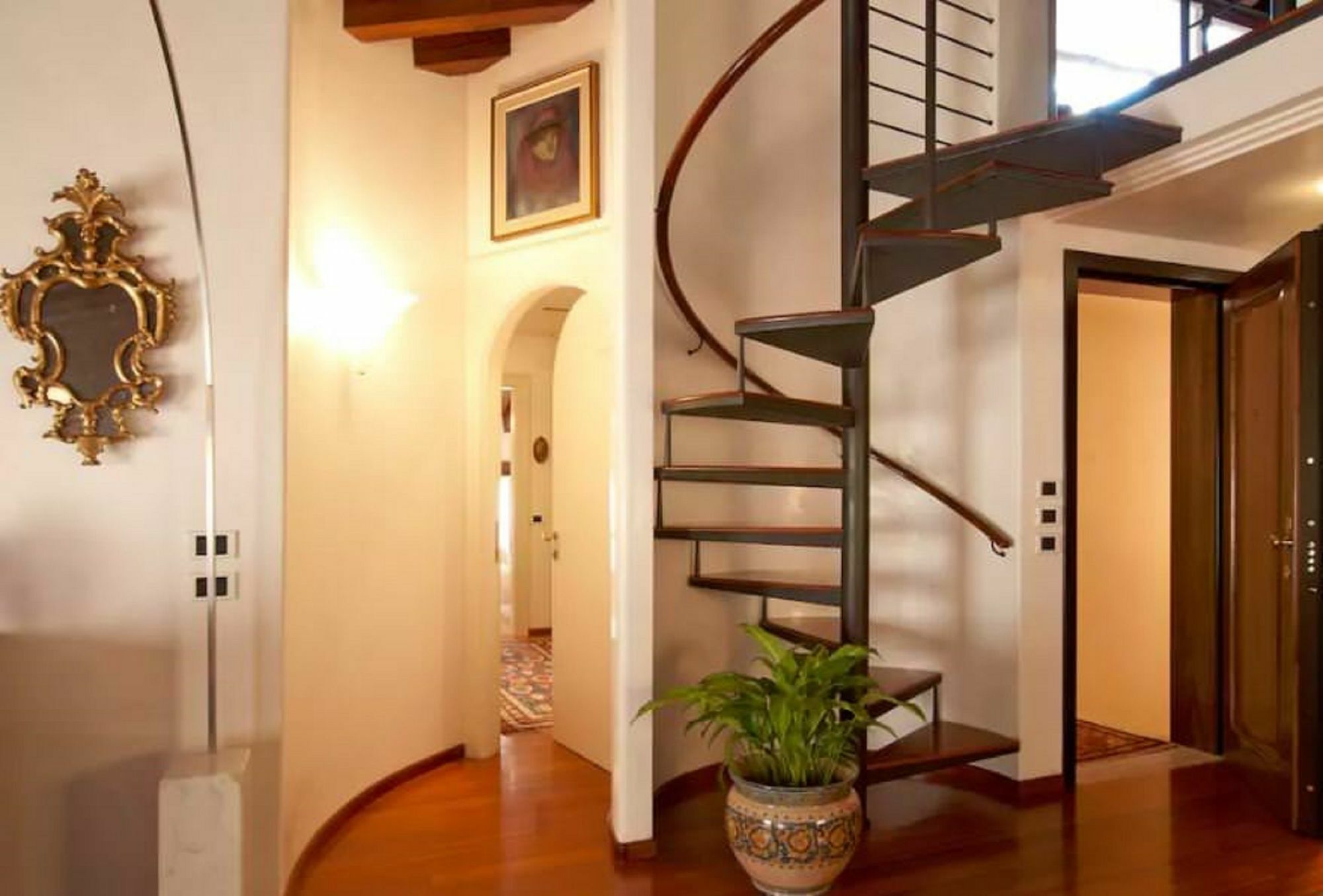 Apartment Deluxe Isola Di Mezzo Treviso Luaran gambar