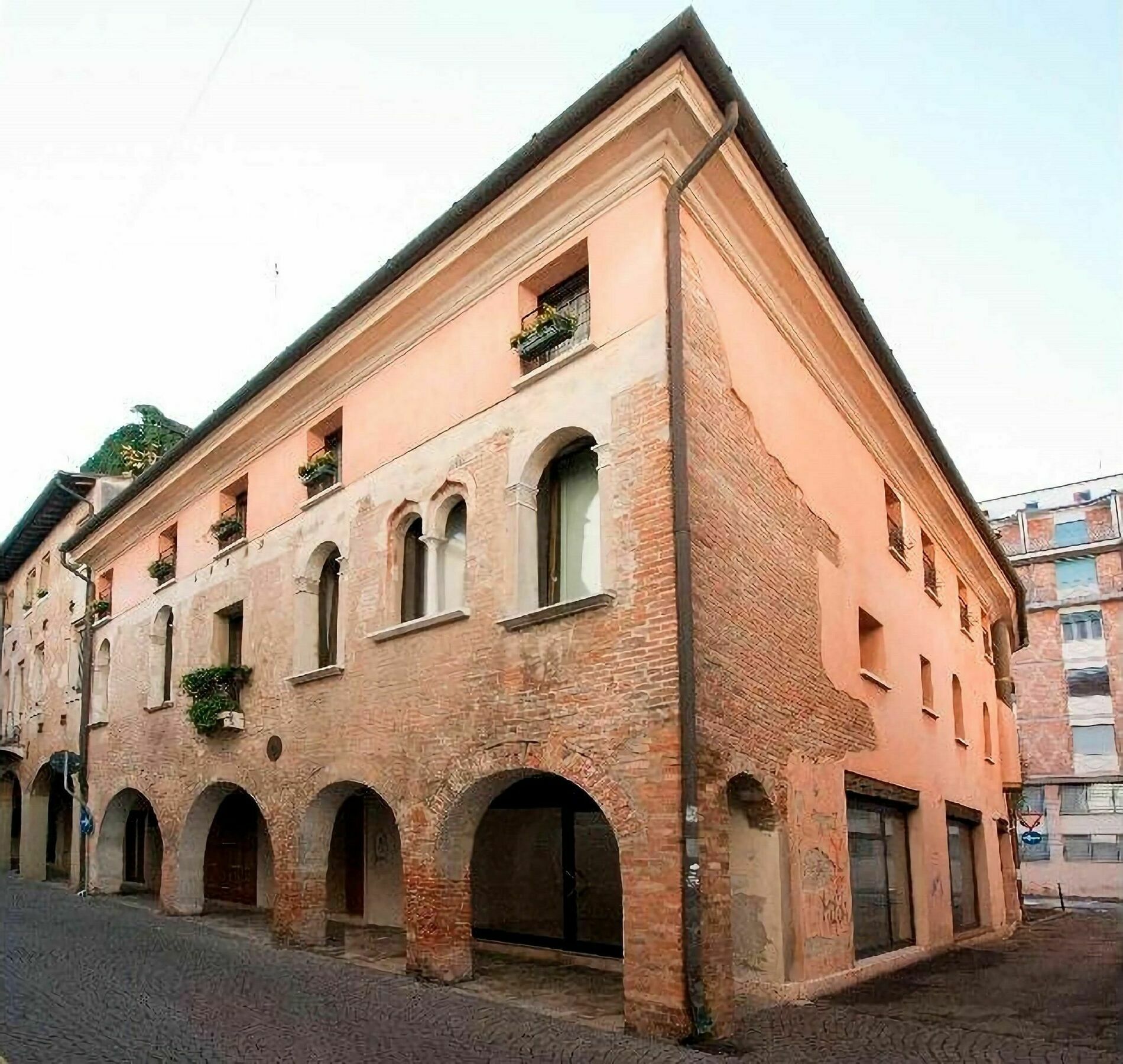 Apartment Deluxe Isola Di Mezzo Treviso Luaran gambar